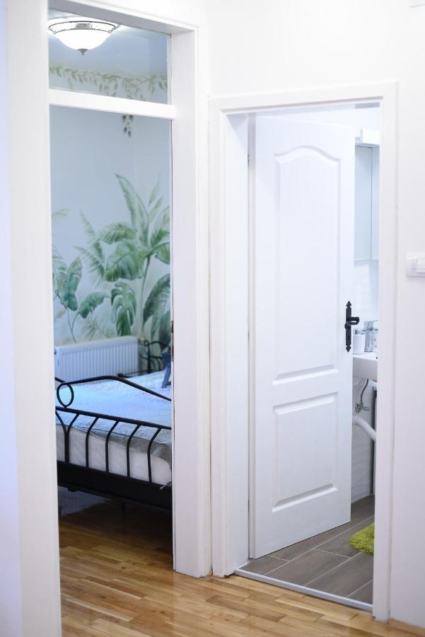 Garden Apartment - Oaza U Centru Grada Nowy Sad Zewnętrze zdjęcie